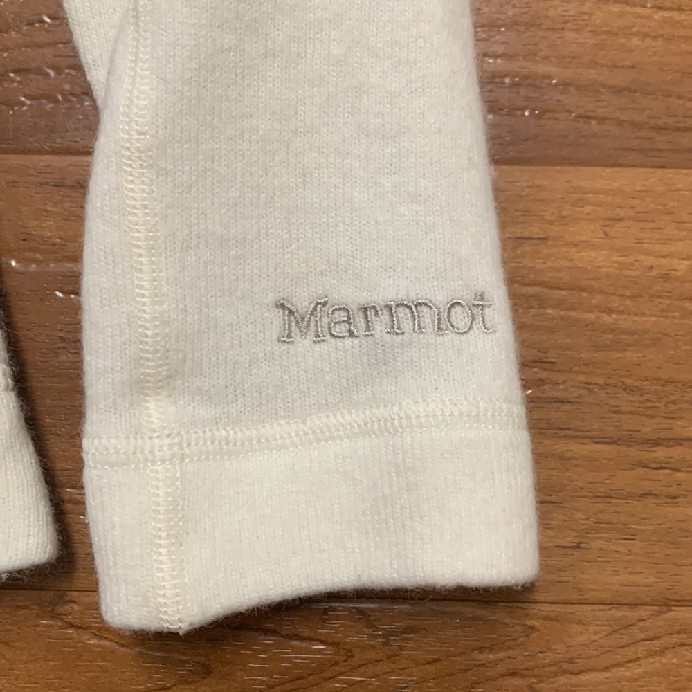 Marmot Wool Women’s Cream Button-Up Fleece Jacket - Picture 4 of 9